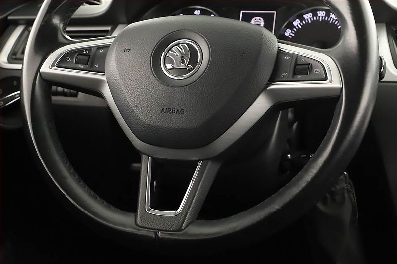 Škoda Rapid (2015) 1.2 TSI - fotka 8 z 15