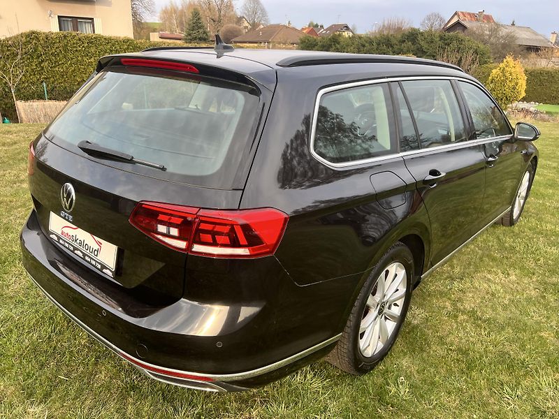 Volkswagen Passat 1.4GTE 160KW,TZ,2xALU,1MAJ - fotka 7 z 48