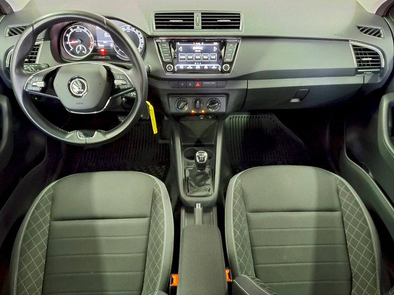 Škoda Fabia (2022) Combi Ambition Plus 1,0TSi 70k - fotka 5 z 32