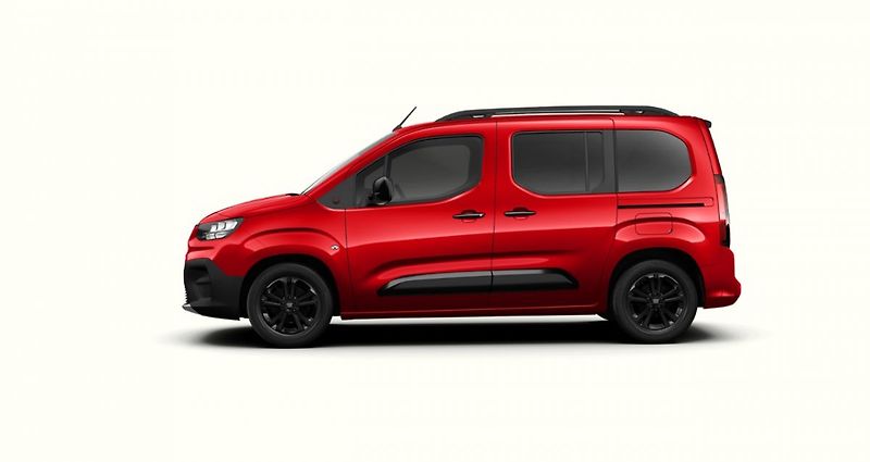 Fiat Qubo L (2026) Icon 1.5 BlueHDI 130k MT6 - fotka 2 z 5