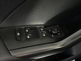 Volkswagen T-Cross 1,0   TSI,LIFE,2.MAJITEL - náhled 10