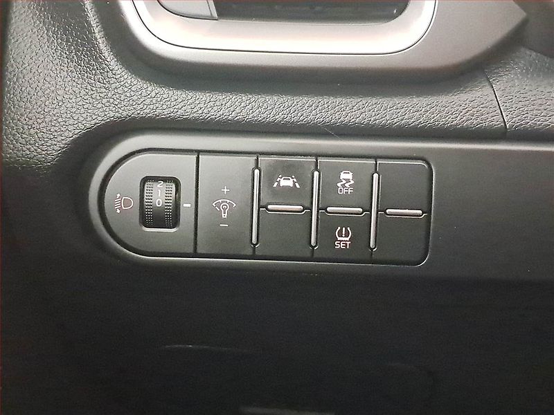 Kia Ceed (2020) Exclusive 1.4 T-GDI - fotka 18 z 20