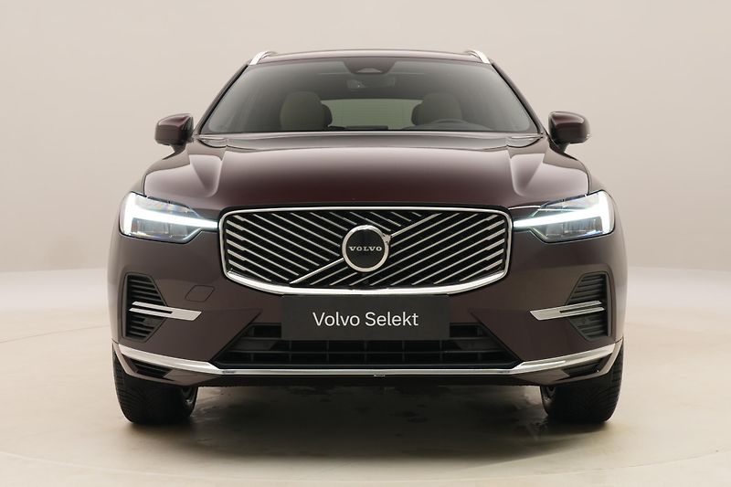 Volvo XC60 T6 AWD RECHARGE REZERVACE - fotka 15 z 60