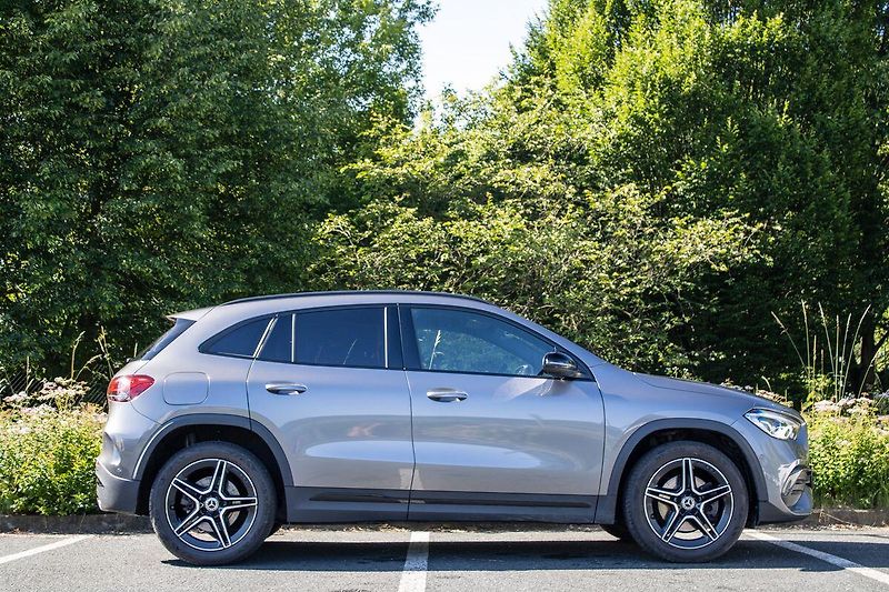 Mercedes-Benz GLA - fotka 4 z 22