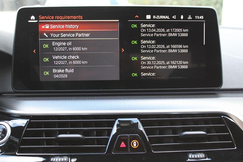 BMW Řada 5 540i xDrive - fotka 20 z 28