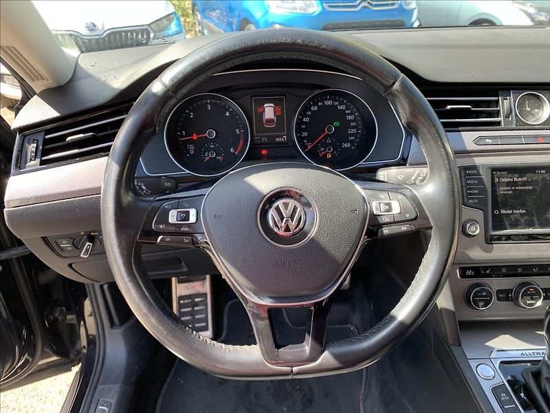 Volkswagen Passat 2,0 TDI DSG ALLTRACK,ČR - fotka 10 z 18