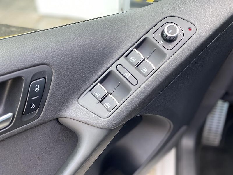 Volkswagen Tiguan 2.0 TDI 103 kW DSG 4Motion - fotka 12 z 26
