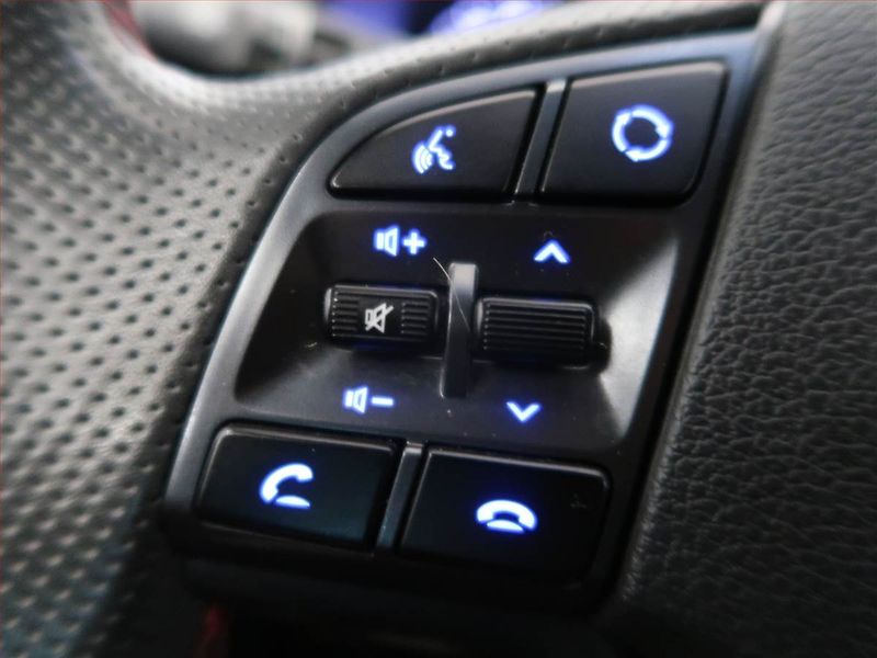 Hyundai Tucson (2020) 1.6 T-GDI - fotka 16 z 16