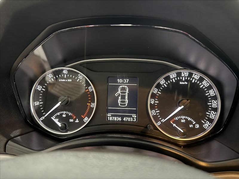 Škoda Octavia 1,4   TSI 90KW REZERVACE - fotka 9 z 29