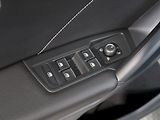 Volkswagen Tiguan (2021) R-LINE 2.0TSI 140KW 4x4 DSG - náhled 37