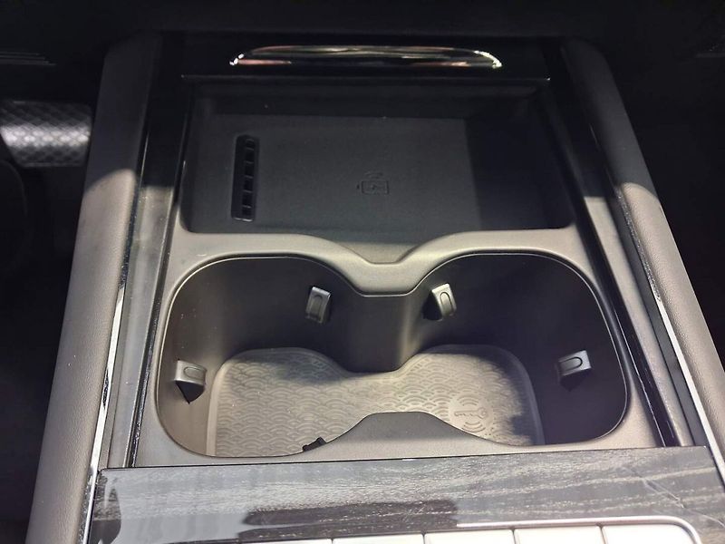 Omoda 5 (2026) Premium 1.5 tGDI HEV - fotka 16 z 28