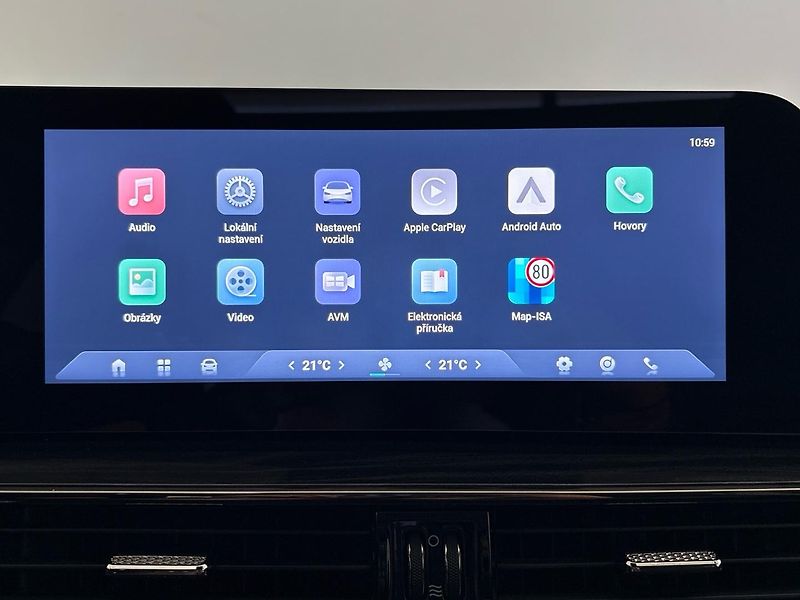 Omoda 5 (2025) 1.6 Premium 108 kW - fotka 12 z 49