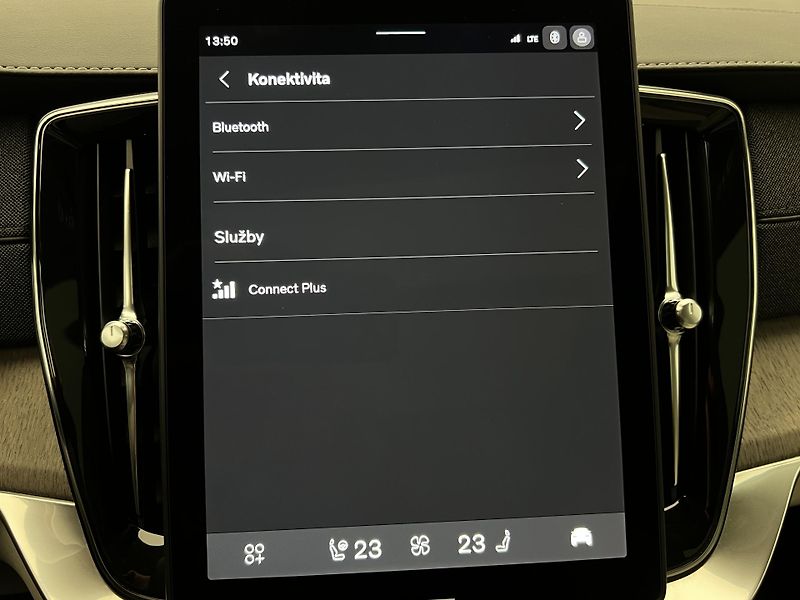 Volvo XC90 T8 AWD RECHARGE BRIGHT PLUS - fotka 48 z 56