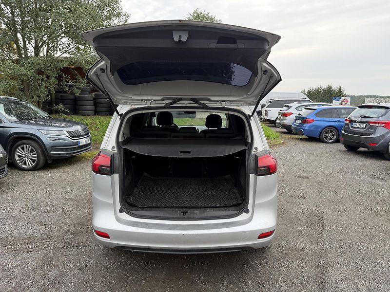 Opel Zafira 2.0 CDTi 7 MIST - fotka 11 z 23
