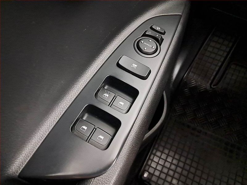 Kia Rio (2018) 1.25 CVVT, ČR,1.maj - fotka 18 z 18