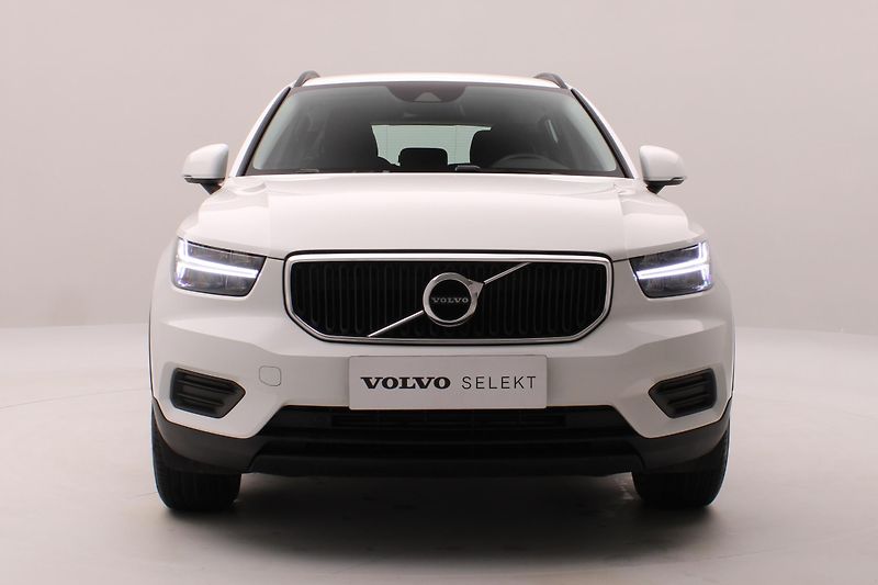 Volvo XC40 T3 KINETIC AUT CZ 1.maj - fotka 16 z 38