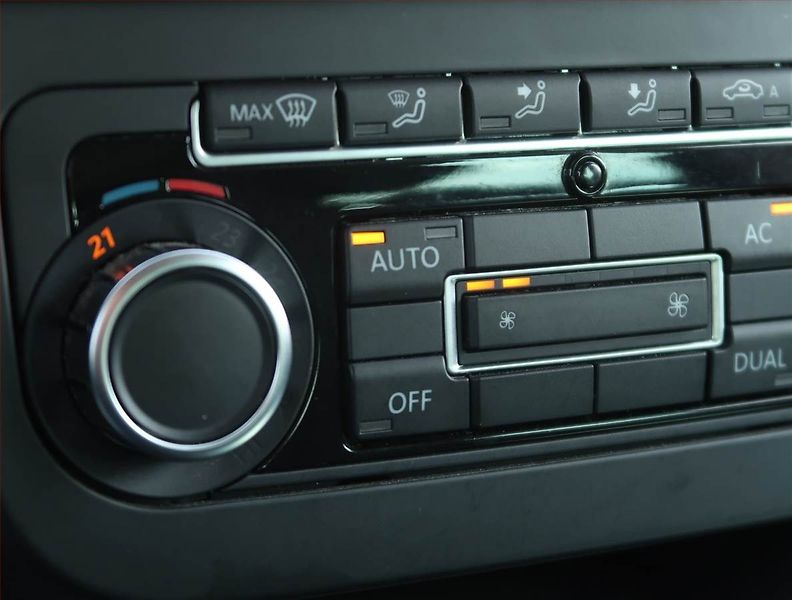 Volkswagen Tiguan (2010) 1.4 TSI - fotka 16 z 16
