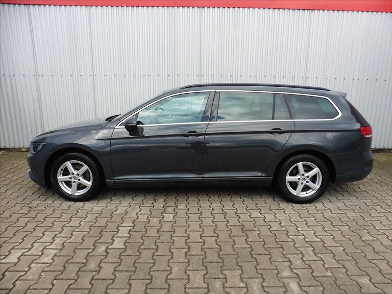 Volkswagen Passat Variant 1,4 TSi Comfortline - fotka 5 z 14