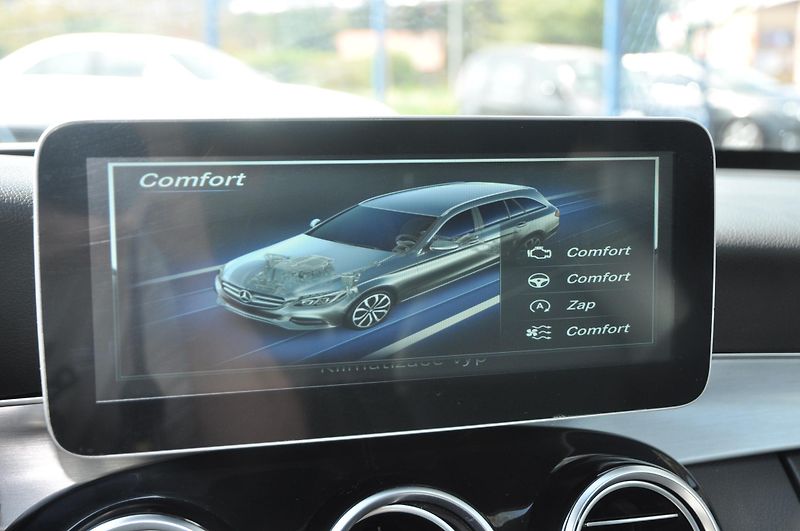 Mercedes-Benz Třídy C C 250d 150kW KOMBI - fotka 22 z 24