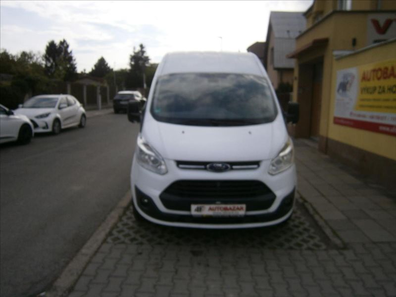 Ford Transit Custom 2,2 TDCI L2H2 KLIMA 9 MÍST - fotka 2 z 26