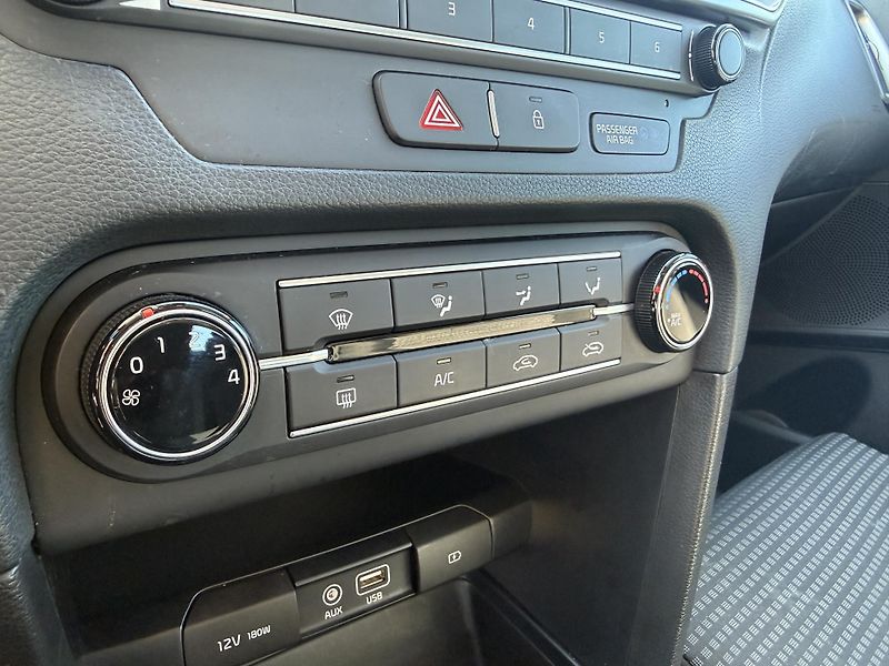 Kia Ceed 1.4 CVVT 73kW COOL - fotka 20 z 21