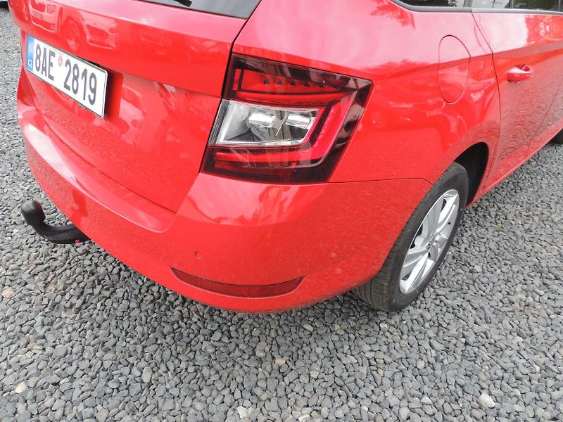 Škoda Fabia (2020) 1.0TSi Combi,70kw,Style,ČR,TZ - fotka 13 z 49