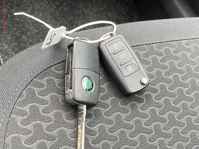 Škoda Yeti (2011) 2.0 TDi 4x4, Experience, - fotka 16 z 16