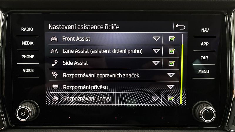 Škoda Kodiaq 2.0 TDI DSG 4x4 L&K - fotka 30 z 34