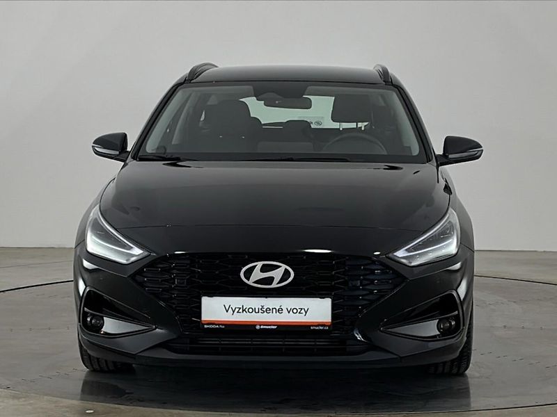 Hyundai i30 Smart DCT - fotka 4 z 26