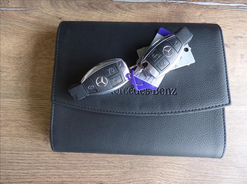 Mercedes-Benz GLK 2,1 220CDI,4Matic,AMG,7G,Bi-Xe - fotka 76 z 77