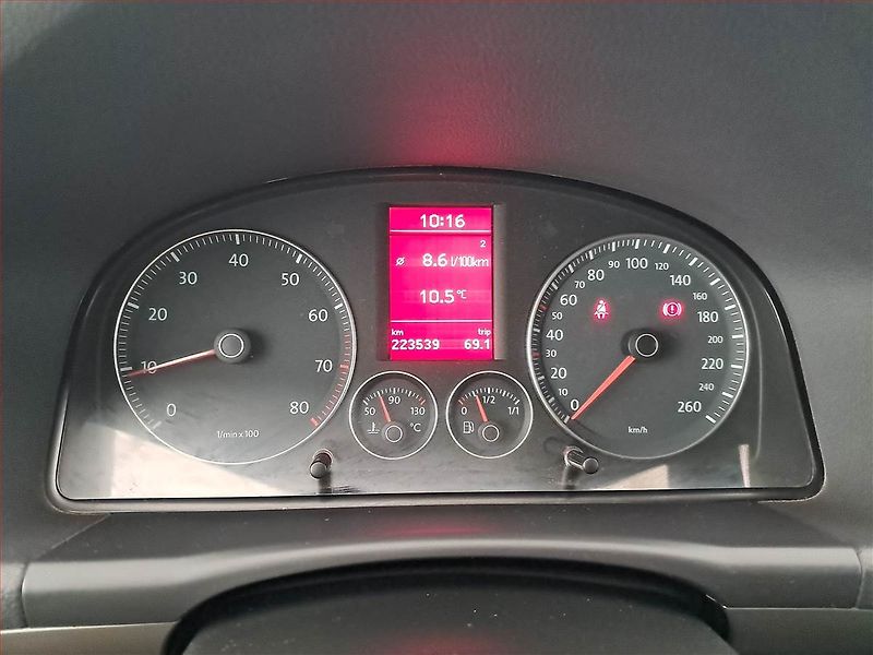 Volkswagen Touran (2009) 1.4 TSI, 7 míst, Tempomat - fotka 11 z 17