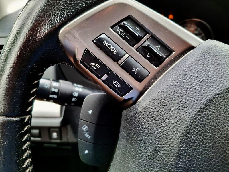 Subaru Forester 2.0 4x4 FACELIT  Rezervace  - fotka 37 z 46