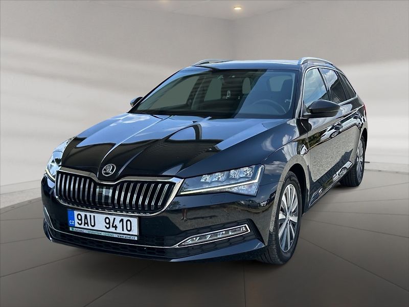 Škoda Superb 2,0 TSI Style DSG - fotka 3 z 11
