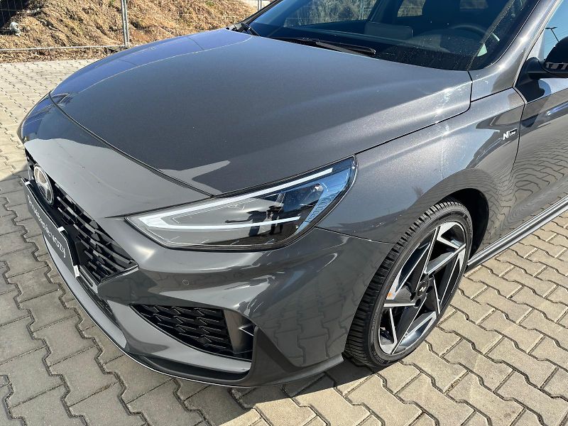 Hyundai i30 1.5 T-GDI MHEV DCT N-Line - fotka 25 z 27