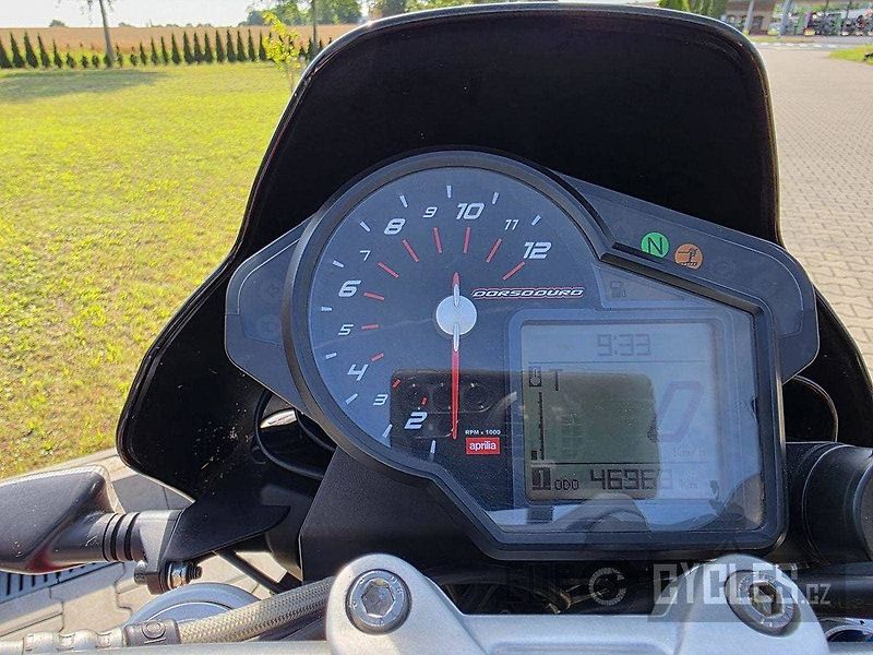 Aprilia Dorsoduro 750 (2010) akce 94990 - fotka 14 z 18