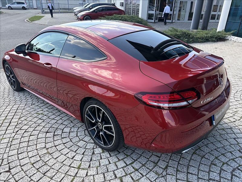 Mercedes-Benz Třídy C 2,0 C 220d 4M kupé CZ 1majitel - fotka 6 z 14