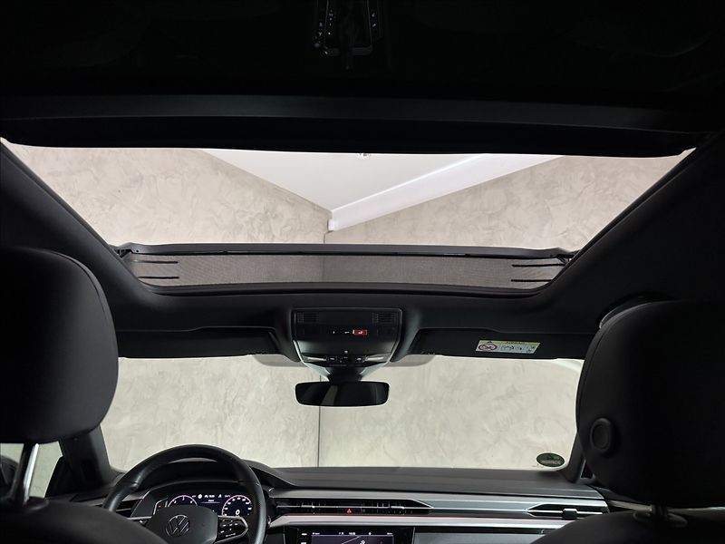 Volkswagen Arteon Shooting Brake 2,0 TDi  DSG R-Line LED Assist - fotka 22 z 50