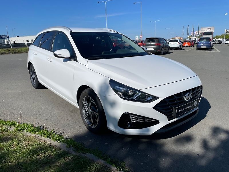 Hyundai i30 1,0 T-GDi Family Comfort, ČR - fotka 7 z 34