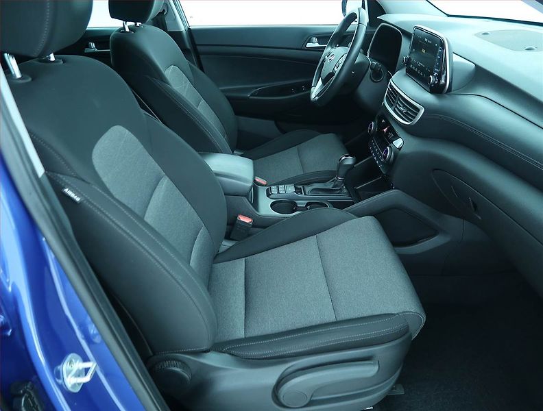 Hyundai Tucson (2019) Style 1.6 CRDi - fotka 9 z 20