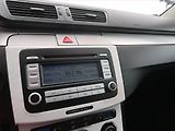 Volkswagen Passat (2007) Comfortline 2.0 TDI, nová STK - náhled 16
