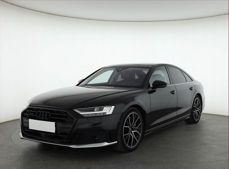 Audi A8 (2019) 55 TFSI - fotka 2 z 21