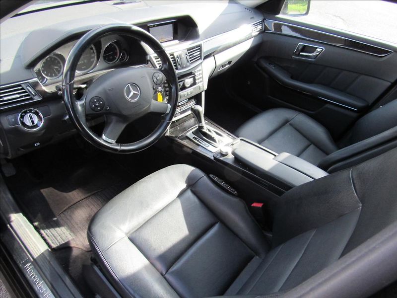 Mercedes-Benz Třídy E 2,1 E 250 CDI 150kW Avantgarde - fotka 9 z 38