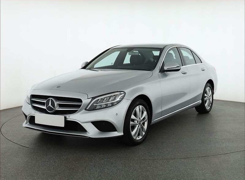 Mercedes-Benz Třídy C (2018) Avantgarde C 220 d 4MATIC - fotka 2 z 20