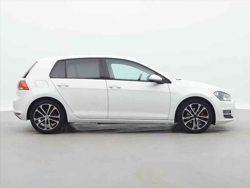 Volkswagen Golf 1,4 TSI 90kW Comfortline CZ - fotka 8 z 29