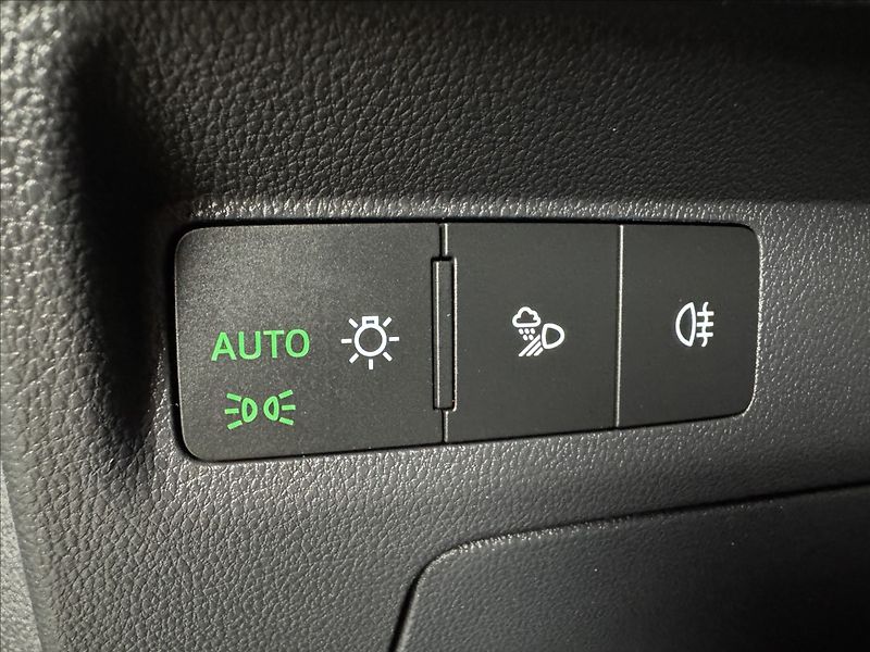 Škoda Enyaq 80 LED Matrix Assist Kamera - fotka 22 z 47