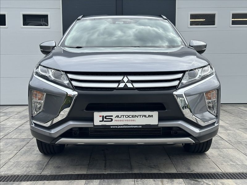 Mitsubishi Eclipse Cross 1,5 Turbo 163PS  Spirit - fotka 4 z 52