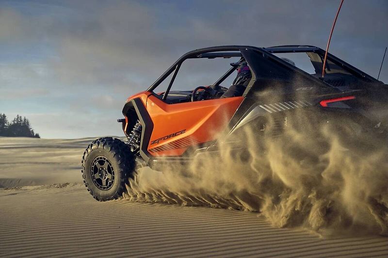 CFMOTO (2026) Gladiator Z10 Turbo - fotka 6 z 13