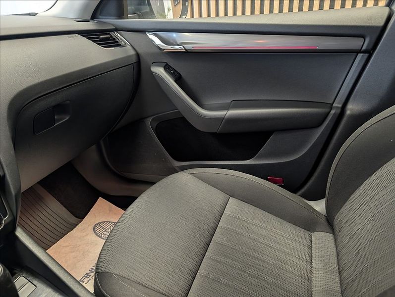 Škoda Octavia 1.5 TSI 110kw - fotka 19 z 25