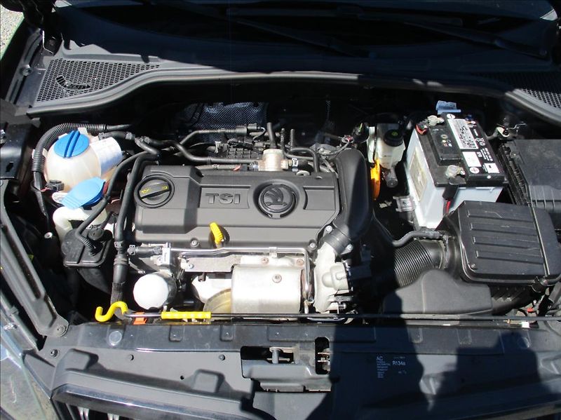 Škoda Yeti 1,4 TSI, MonteCarlo, servis, - fotka 20 z 30
