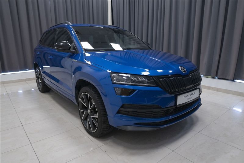 Škoda Karoq 2,0 TDI DSG 4x4 SPORTLINE ČR - fotka 3 z 41
